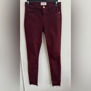 FRAME Jeans 26 Denim Le Skinny de Jeanne Burgundy Maroon Frayed Hem